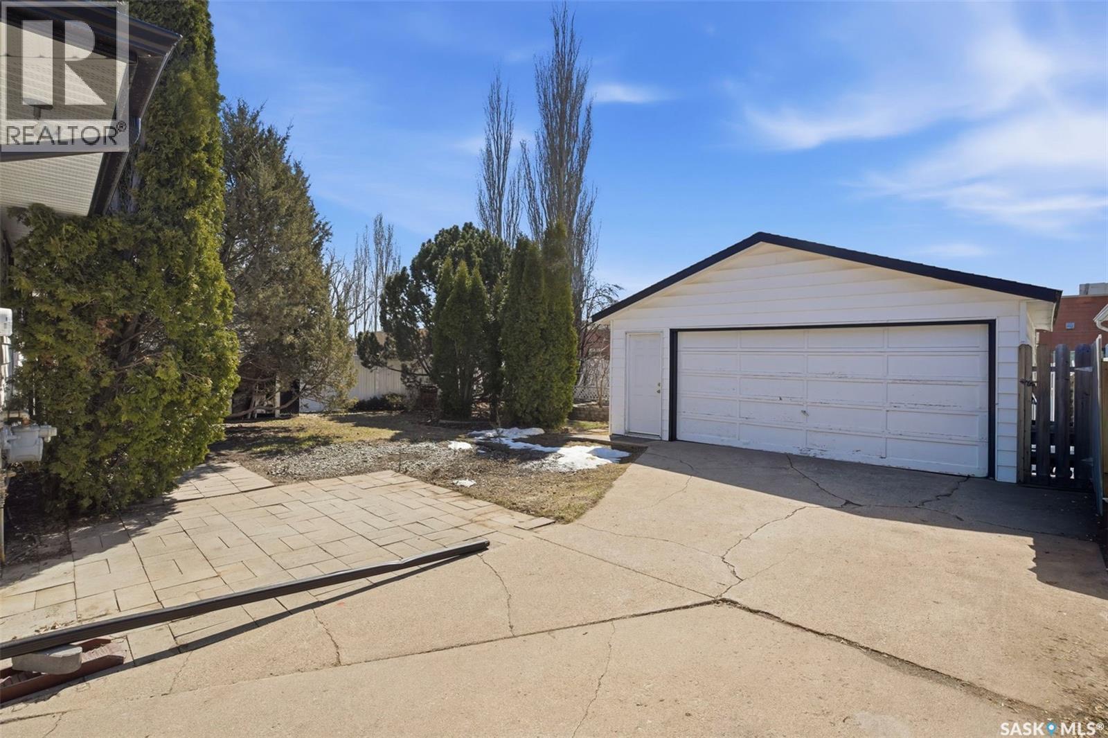 218 Anderson Crescent, Saskatoon, SK - Outdoor