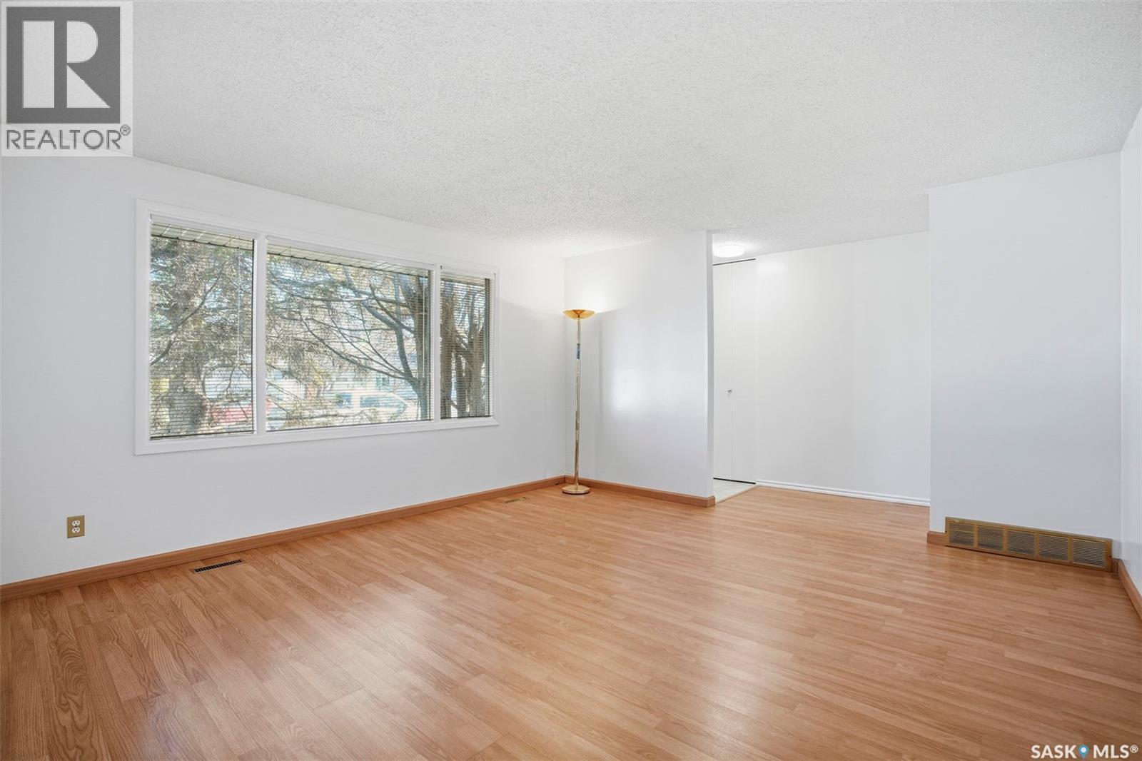 218 Anderson Crescent, Saskatoon, SK - Indoor Photo Showing Other Room