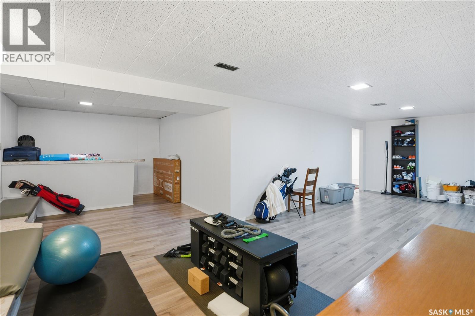 28 Oliver Crescent, Saskatoon, SK - Indoor