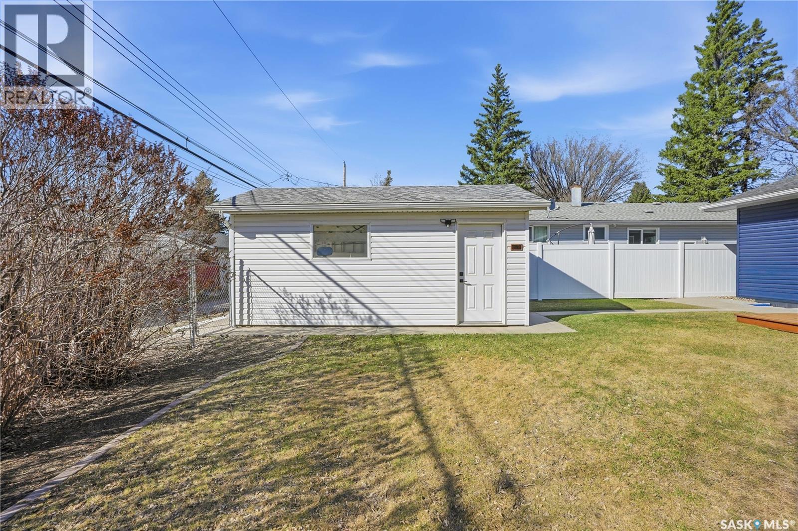 28 Oliver Crescent, Saskatoon, SK - Outdoor