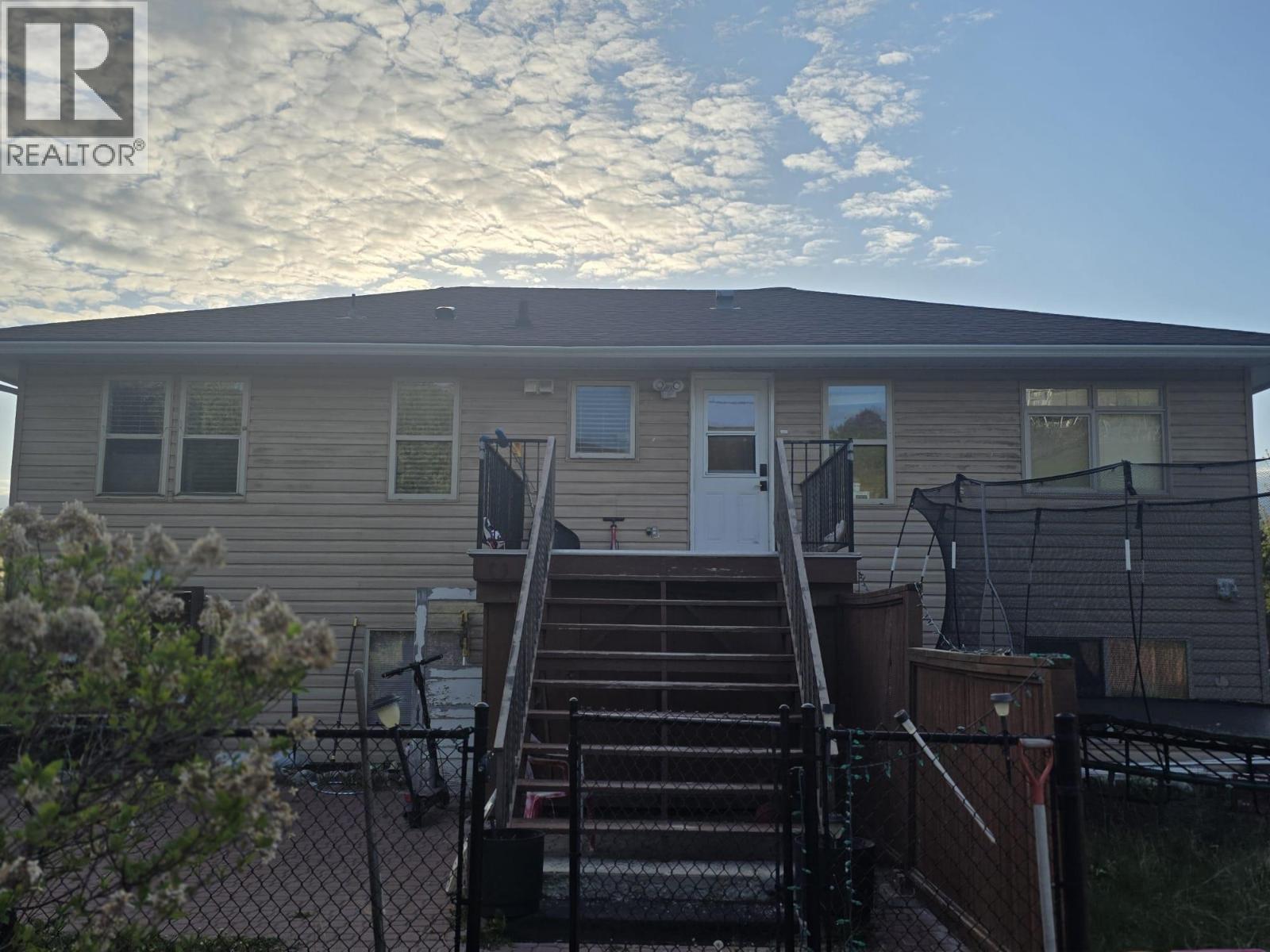 1775 Swainson Road, Kelowna, BC - Outdoor