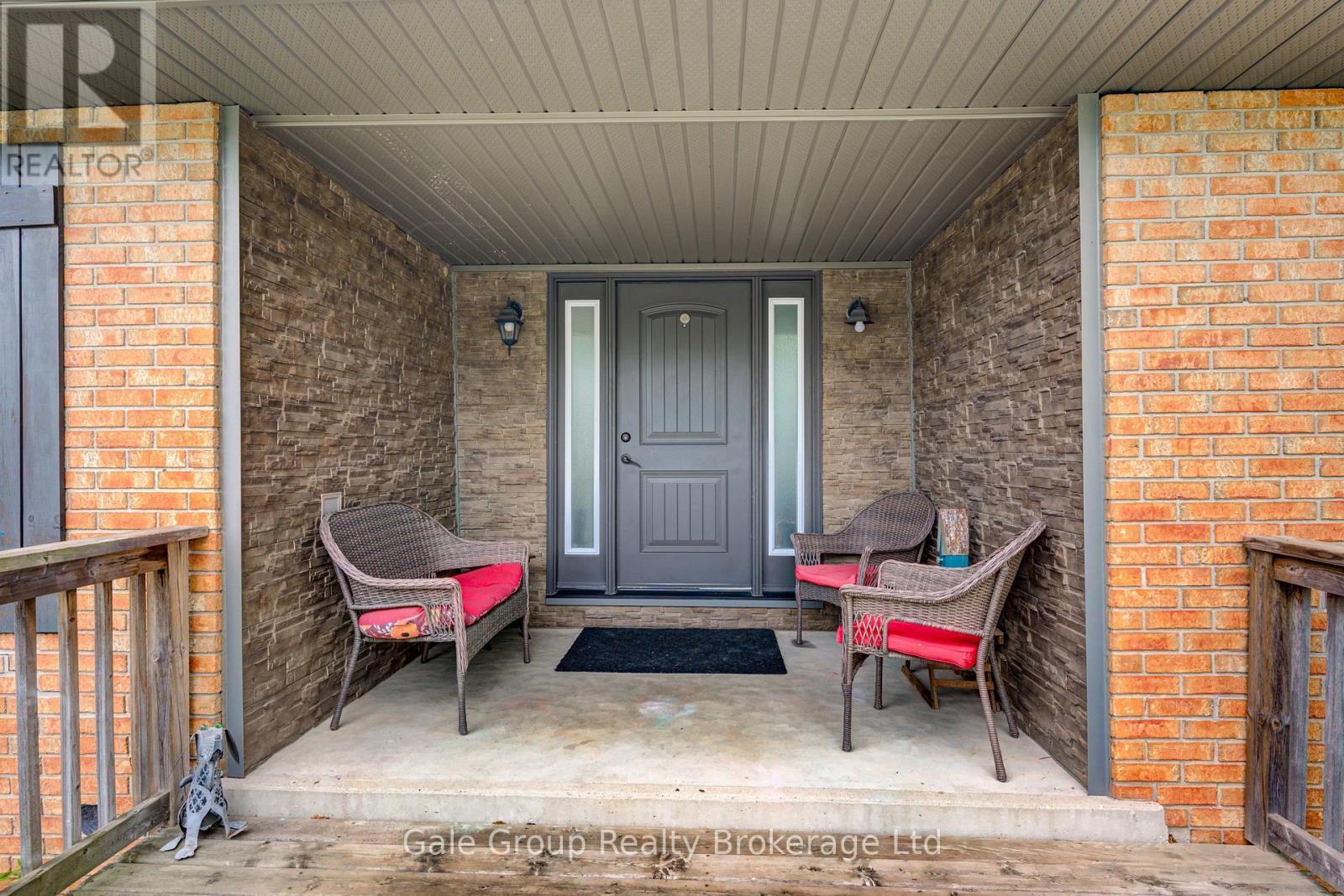 222 Caverly Road S, Aylmer, ON - Outdoor With Deck Patio Veranda With Exterior