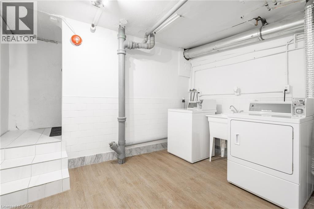 83 Gibson Avenue Unit# 1, Hamilton, ON - Indoor Photo Showing Laundry Room