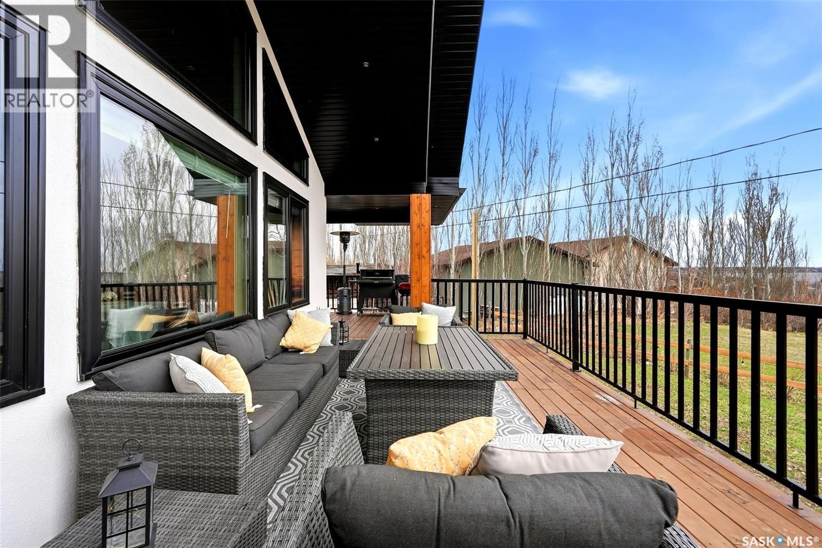 221 Alfred Crescent, Saskatchewan Beach, SK - Outdoor With Deck Patio Veranda With Exterior