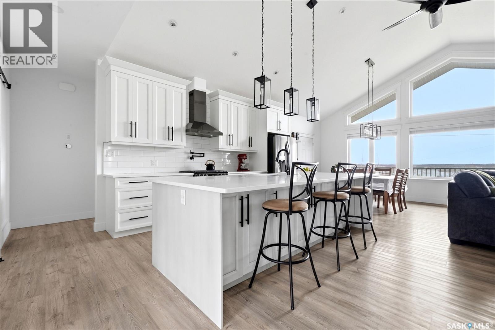 221 Alfred Crescent, Saskatchewan Beach, SK - Indoor Photo Showing Kitchen With Upgraded Kitchen
