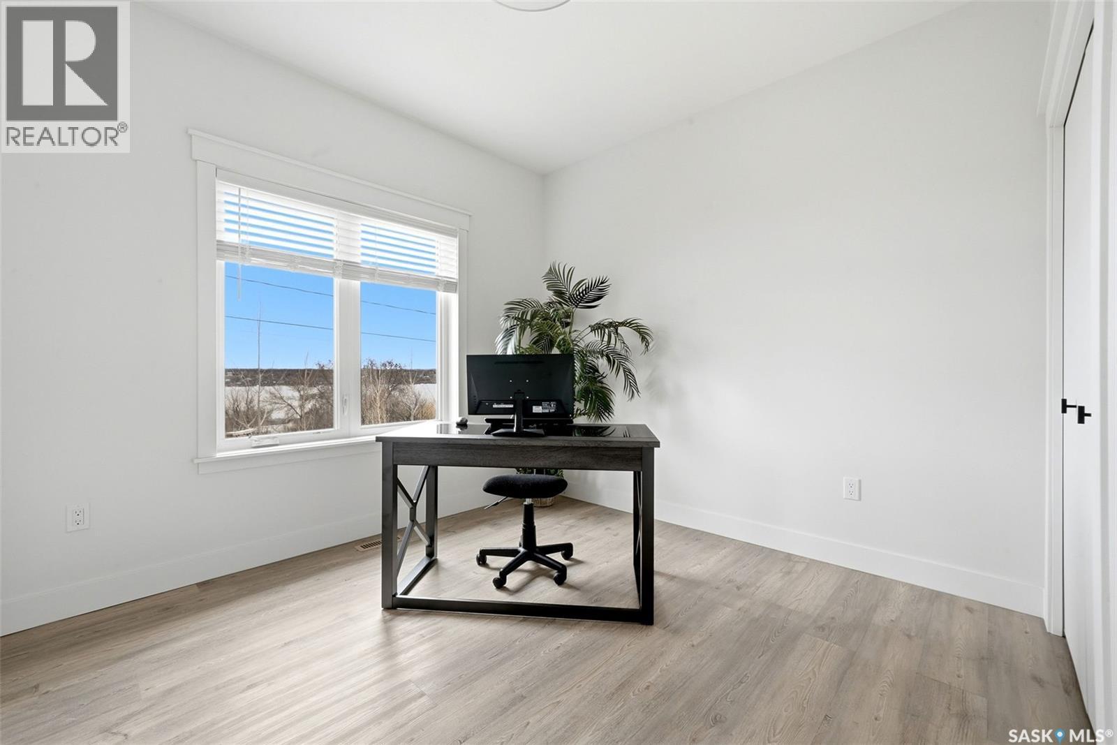 221 Alfred Crescent, Saskatchewan Beach, SK - Indoor Photo Showing Office