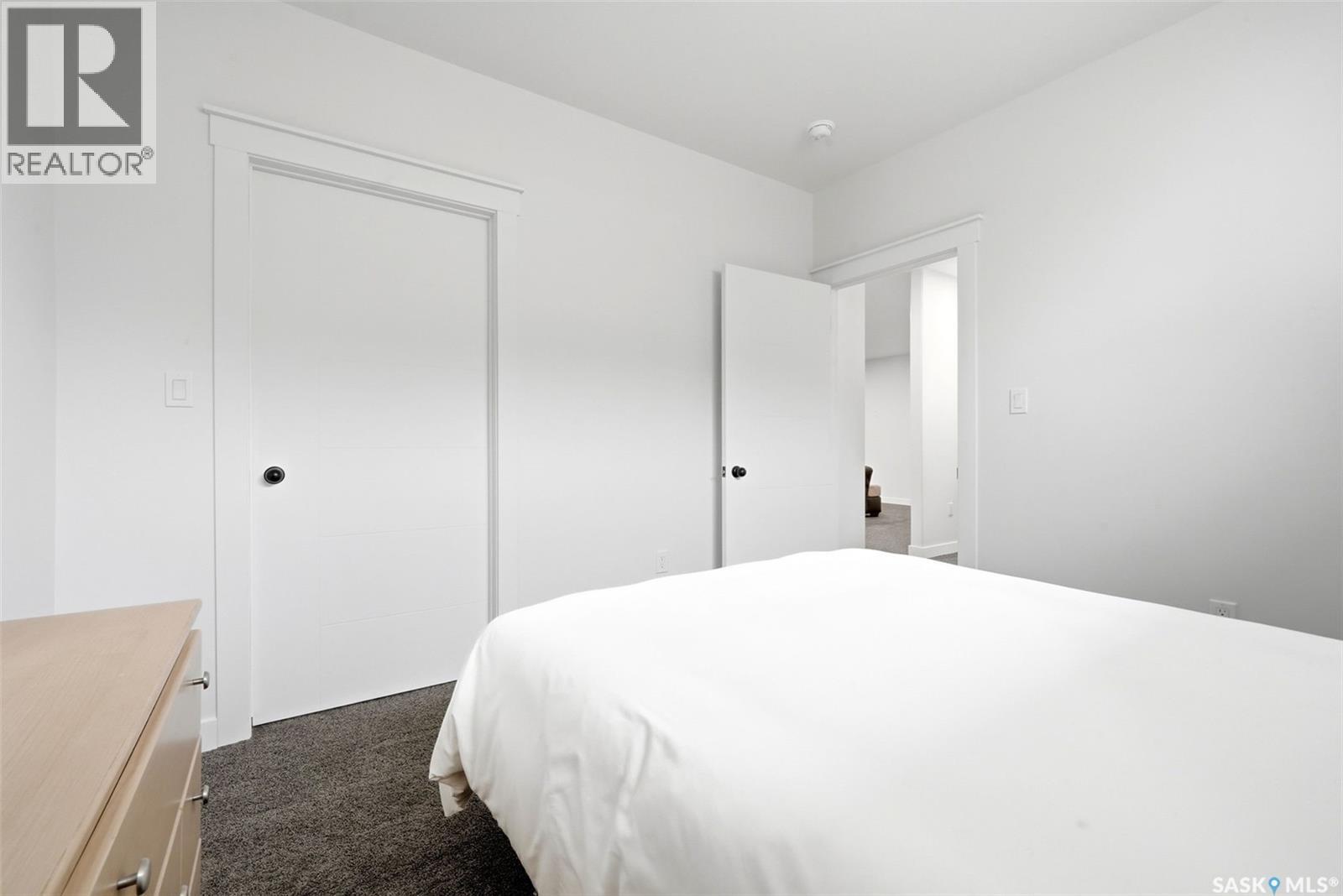221 Alfred Crescent, Saskatchewan Beach, SK - Indoor Photo Showing Bedroom