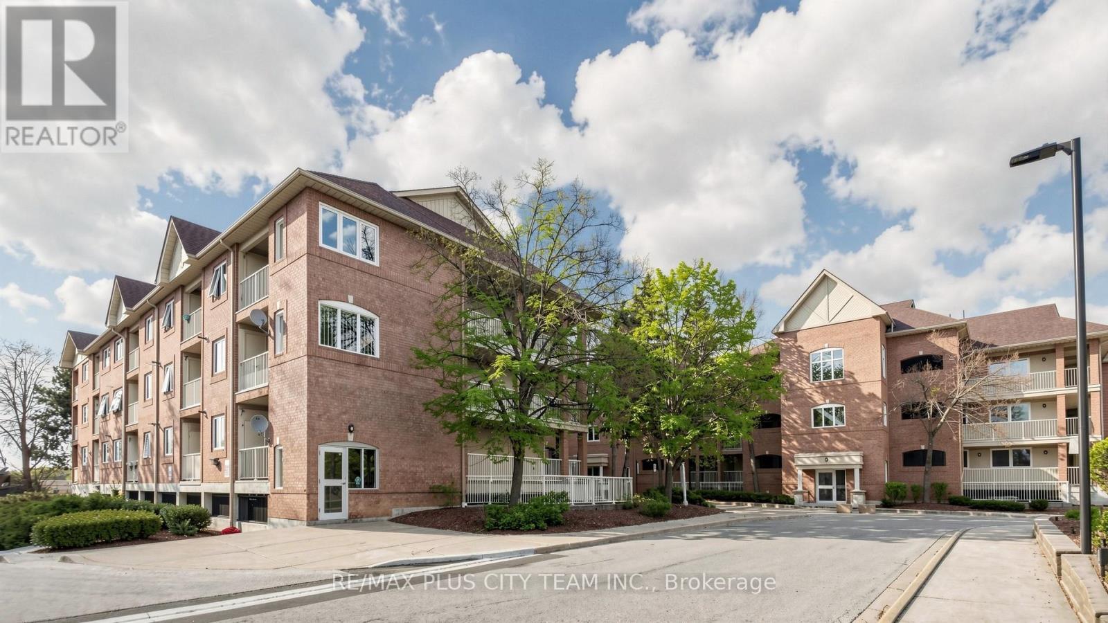 111 - 55 Bristol Road E, Mississauga, ON - Outdoor With Facade