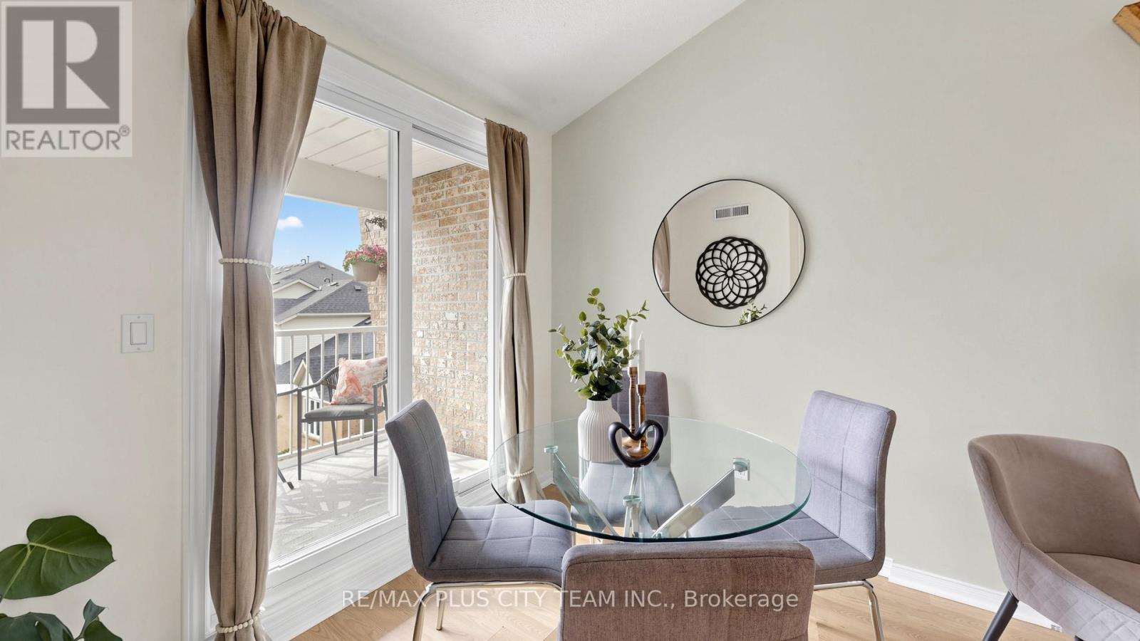 111 - 55 Bristol Road E, Mississauga, ON - Indoor