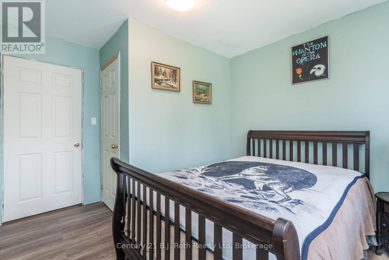 3 Celestine Court, Tiny, ON - Indoor Photo Showing Bedroom