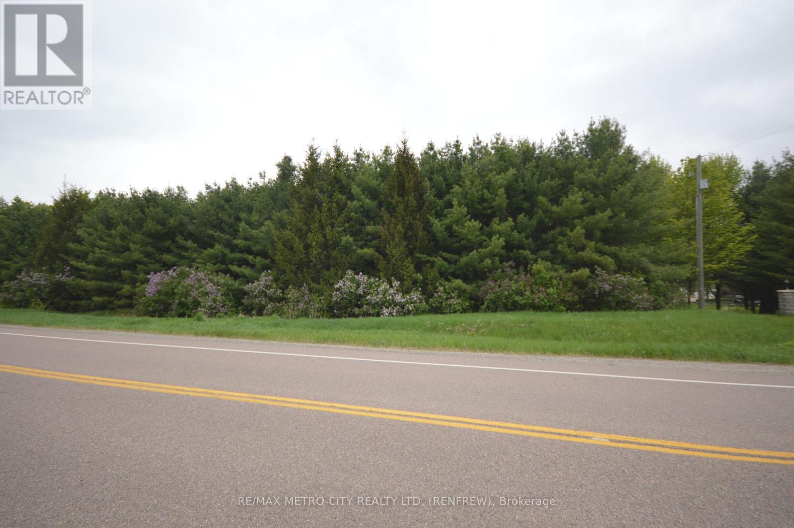 00 River Road, Horton, ON