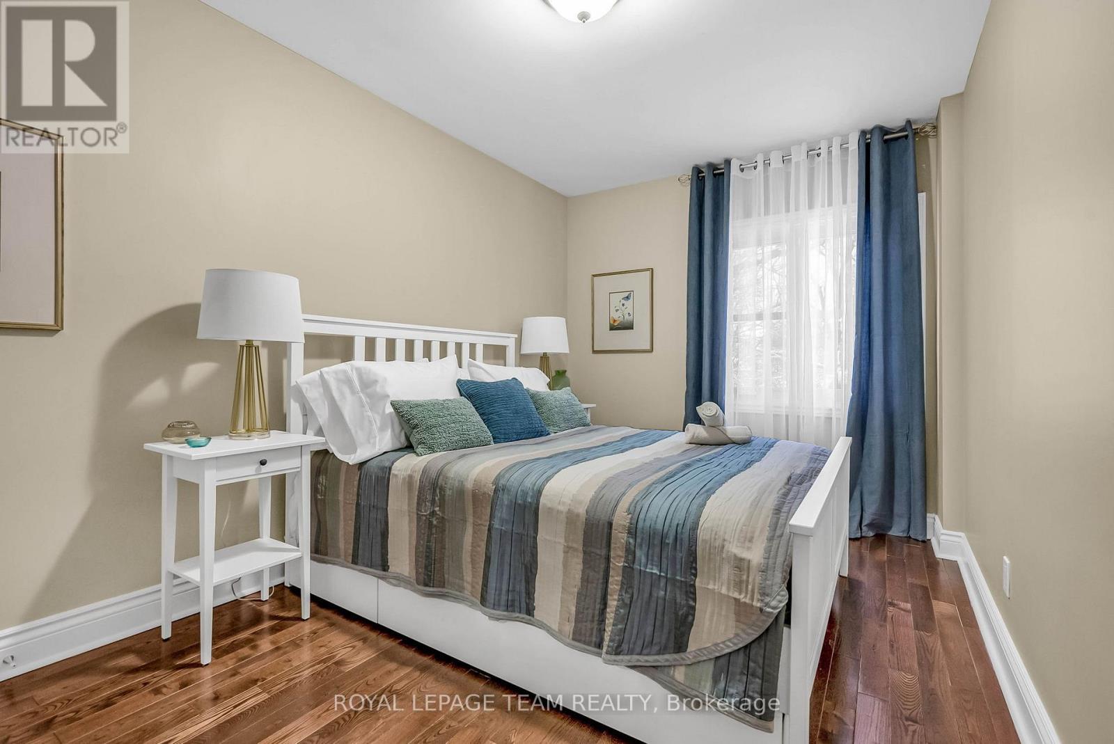 1 Old Sunset Boulevard, Ottawa, ON - Indoor Photo Showing Bedroom