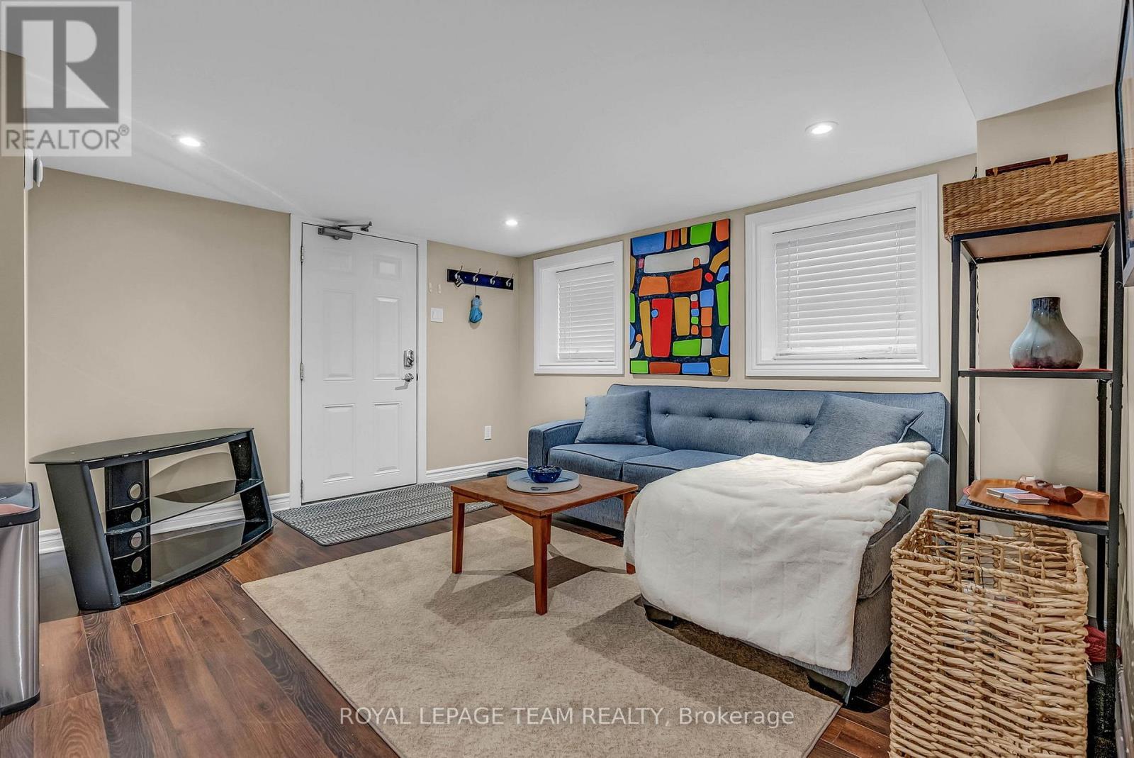 1 Old Sunset Boulevard, Ottawa, ON - Indoor