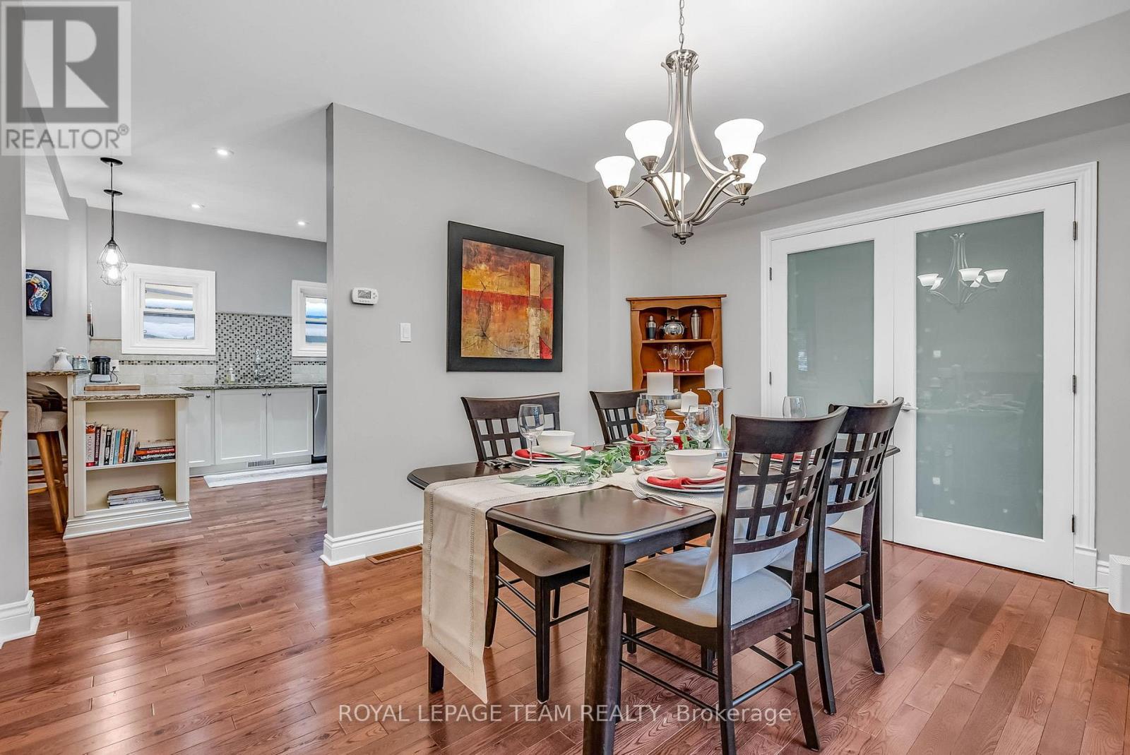 1 Old Sunset Boulevard, Ottawa, ON - Indoor Photo Showing Dining Room