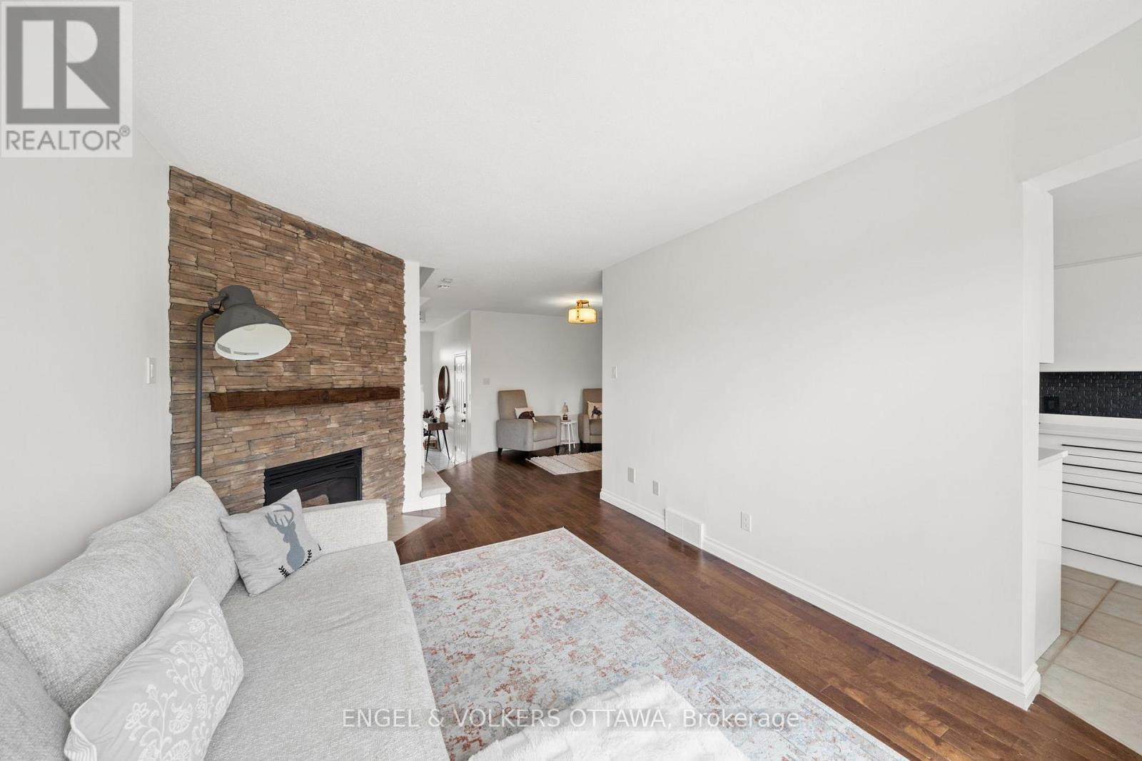 5 Kimberwick Crescent, Ottawa, ON - Indoor Photo Showing Other Room With Fireplace