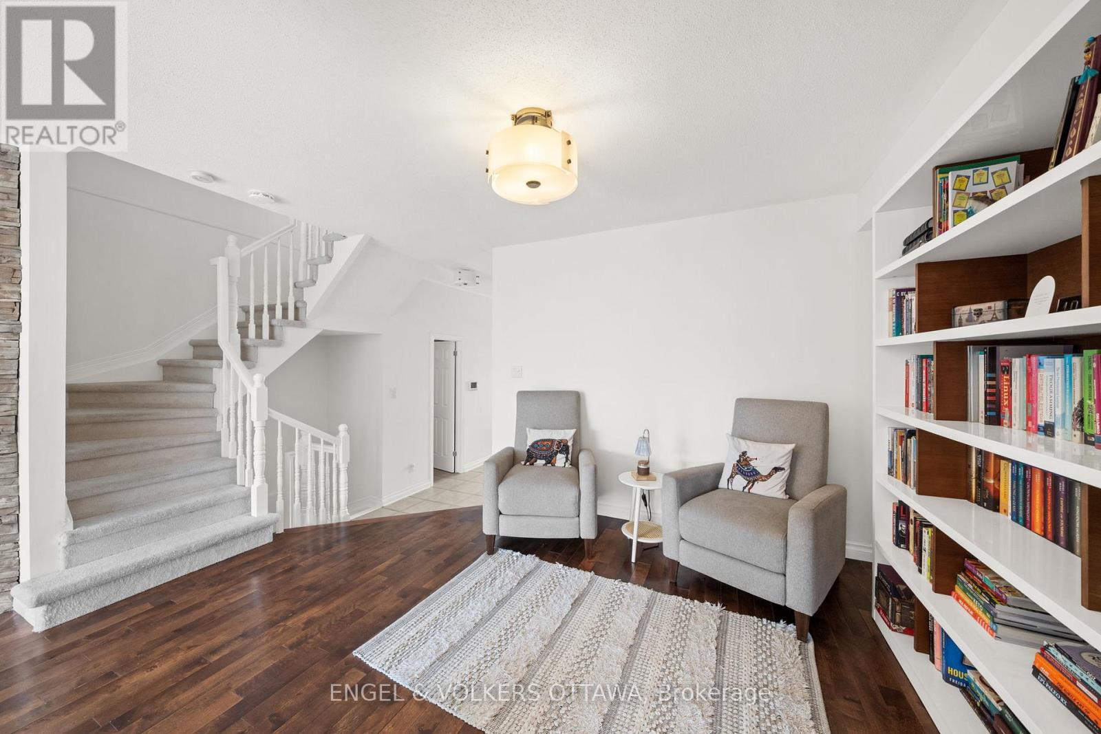 5 Kimberwick Crescent, Ottawa, ON - Indoor Photo Showing Other Room