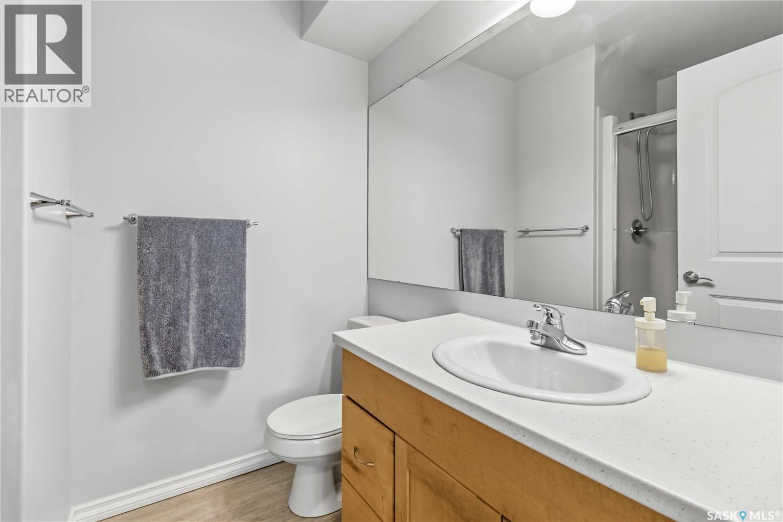 A210 103 Wellman Crescent, Saskatoon, SK - Indoor Photo Showing Bathroom