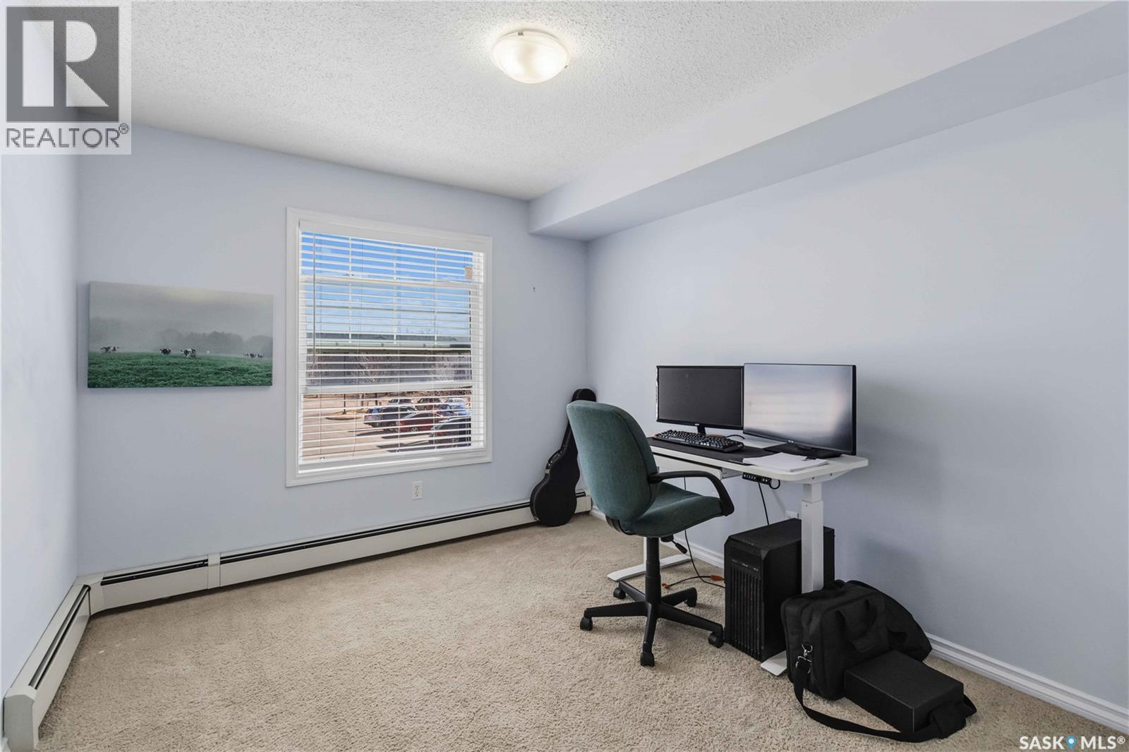 A210 103 Wellman Crescent, Saskatoon, SK - Indoor Photo Showing Office
