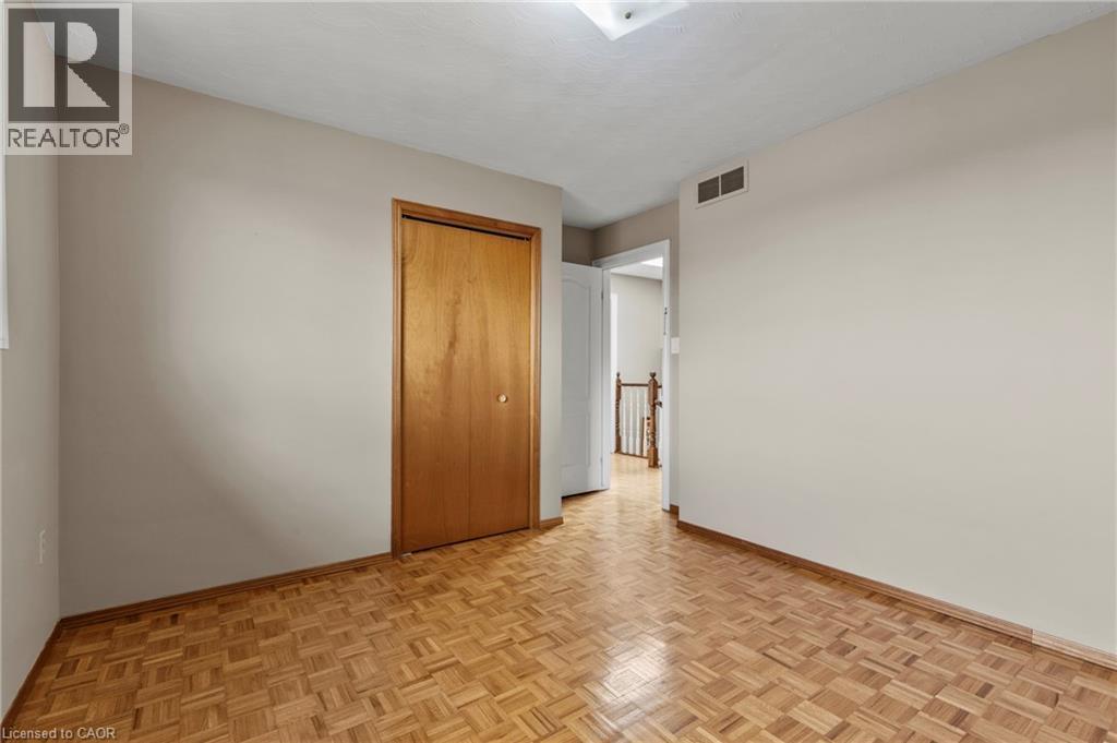 14 Indian Crescent, Hamilton, ON - Indoor Photo Showing Other Room