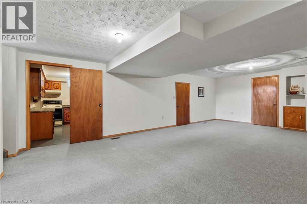 14 Indian Crescent, Hamilton, ON - Indoor