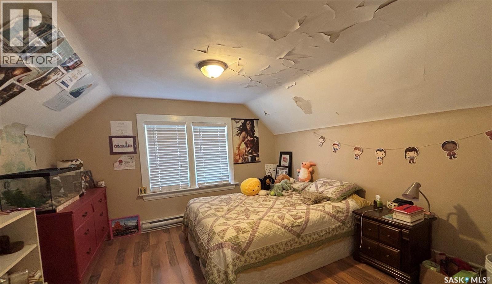 2324 Halifax Street, Regina, SK - Indoor Photo Showing Bedroom