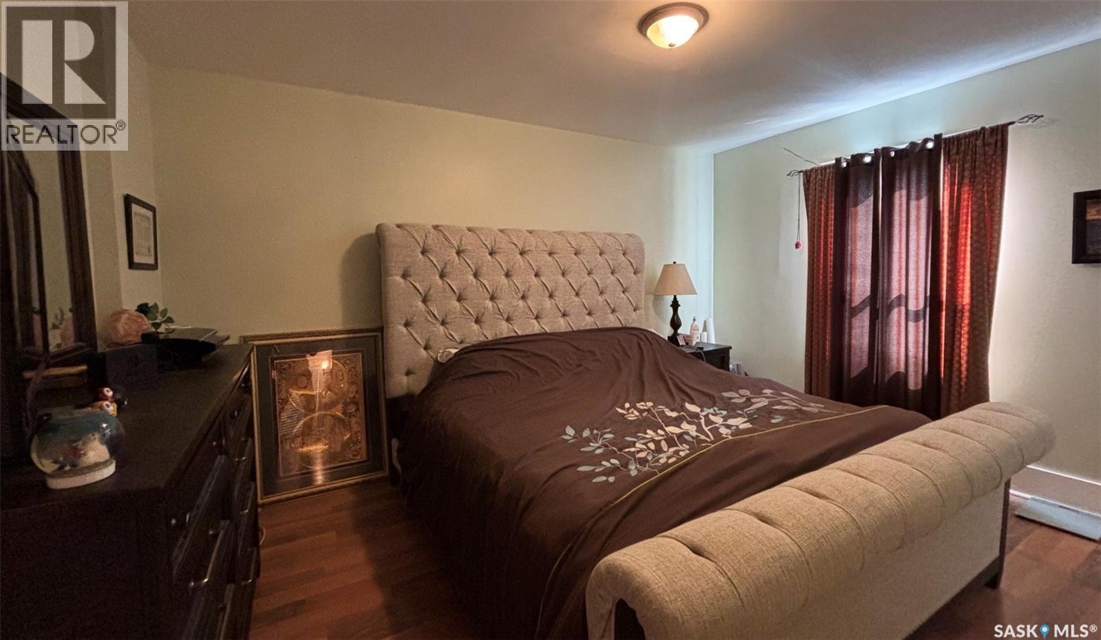 2324 Halifax Street, Regina, SK - Indoor Photo Showing Bedroom