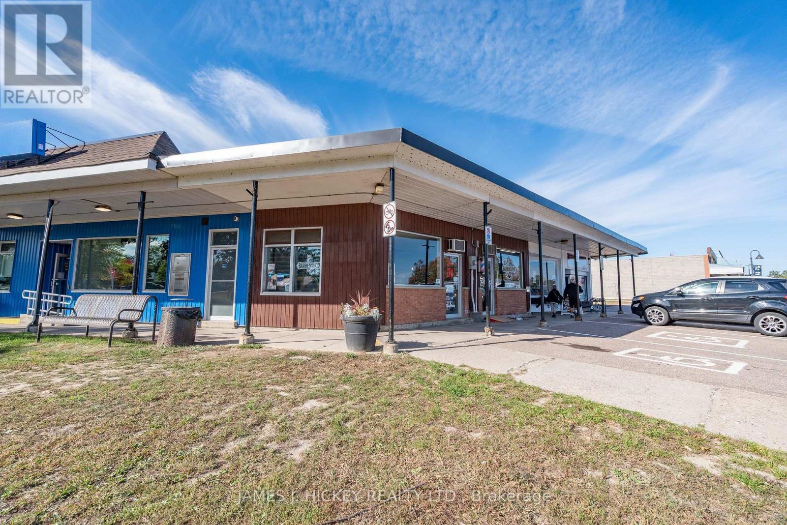 10 Ridge Road, Deep River, ON