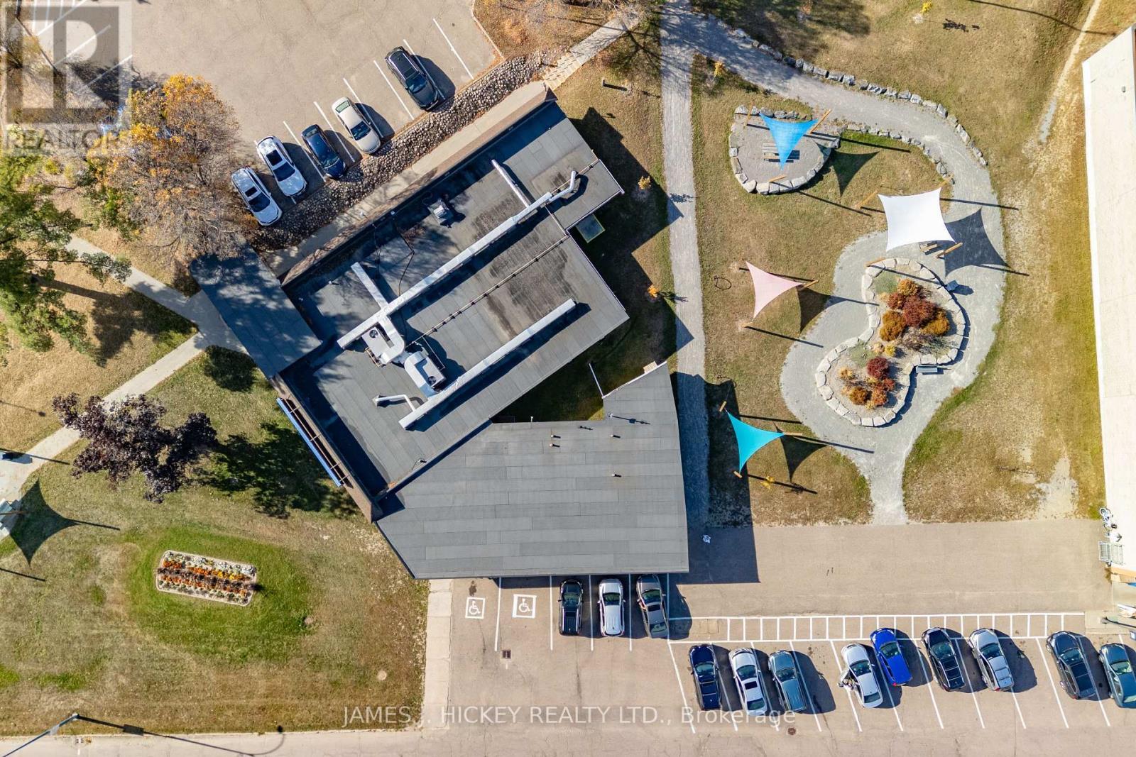 10 Ridge Road, Deep River, ON