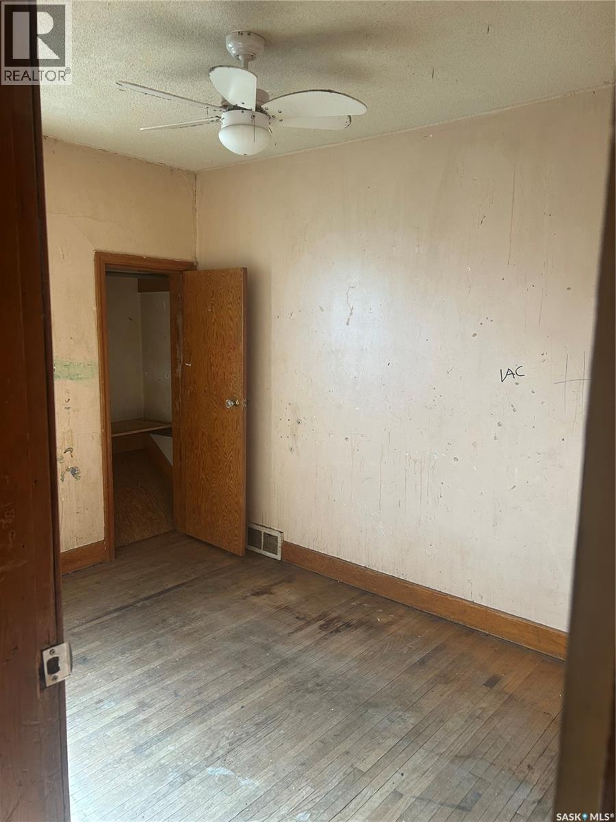 1133 Elphinstone Street, Regina, SK - Indoor Photo Showing Other Room