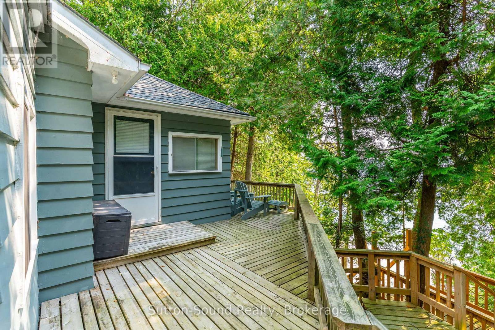 606 Mallory Beach Road, South Bruce Peninsula, ON - Outdoor With Deck Patio Veranda