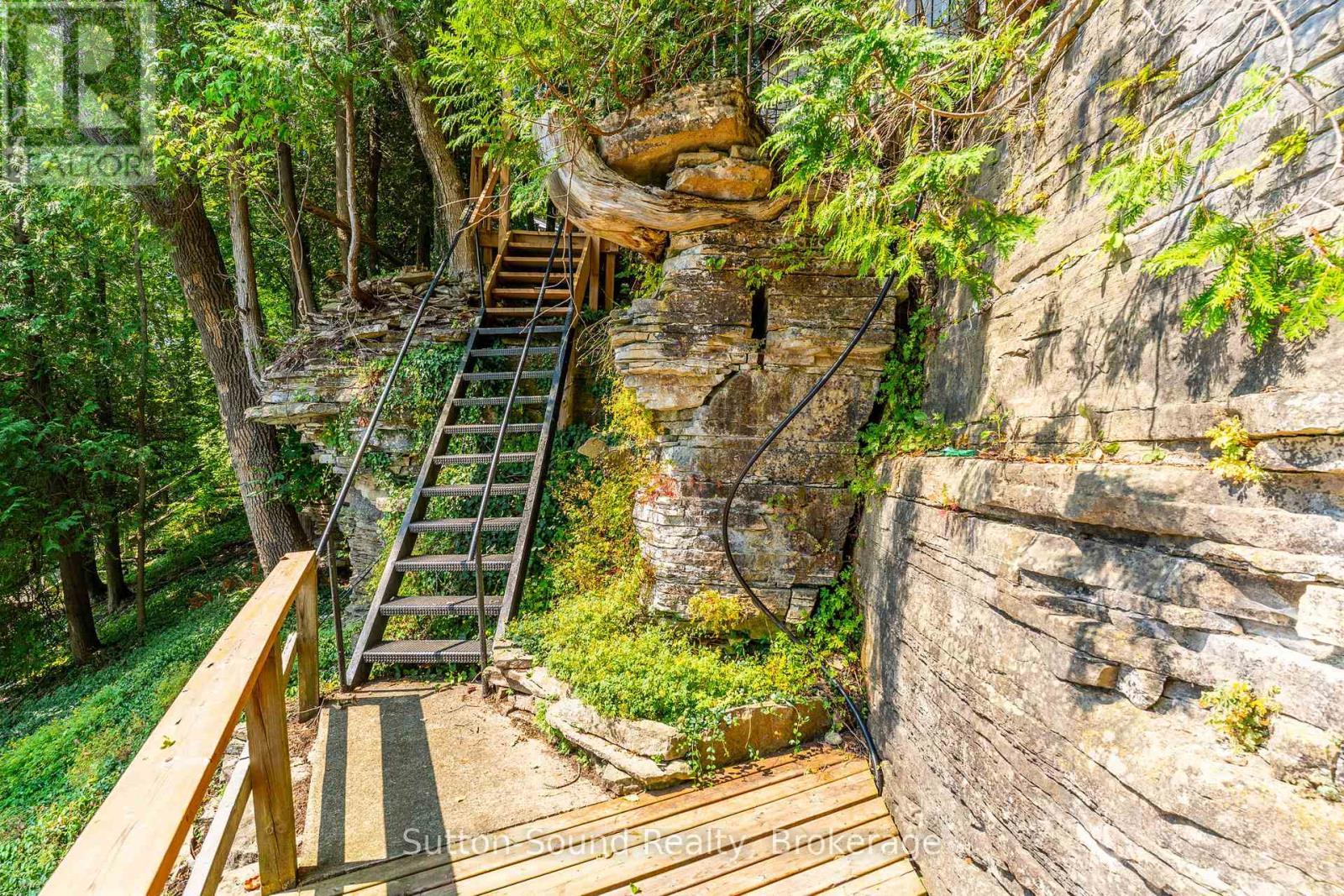 606 Mallory Beach Road, South Bruce Peninsula, ON - Outdoor