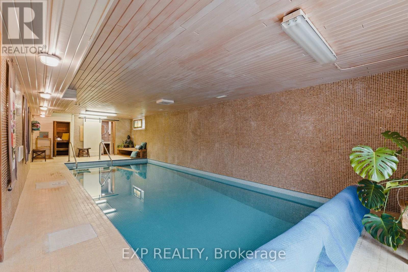 459 Lee Avenue, Waterloo, ON - Indoor Photo Showing Other Room With In Ground Pool