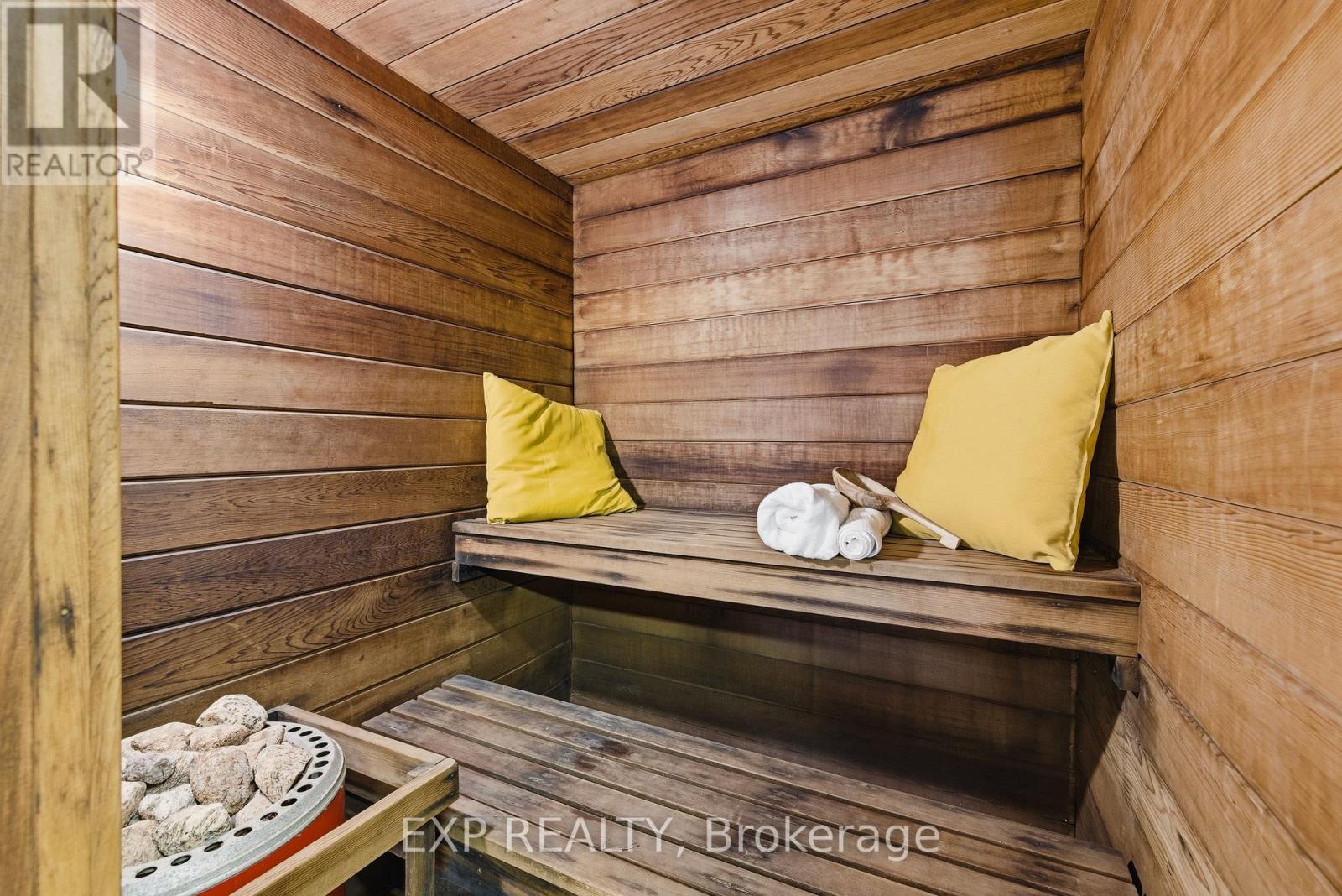 459 Lee Avenue, Waterloo, ON - Indoor Photo Showing Other Room
