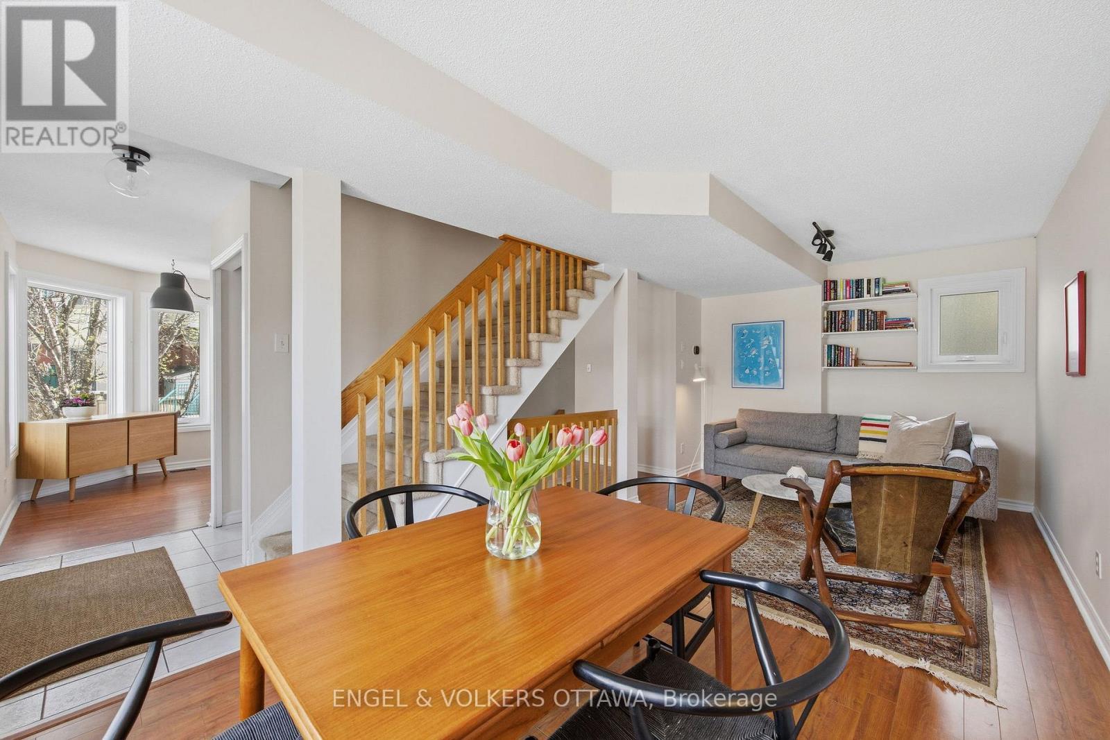 150 Forward Avenue, Ottawa, ON - Indoor Photo Showing Other Room