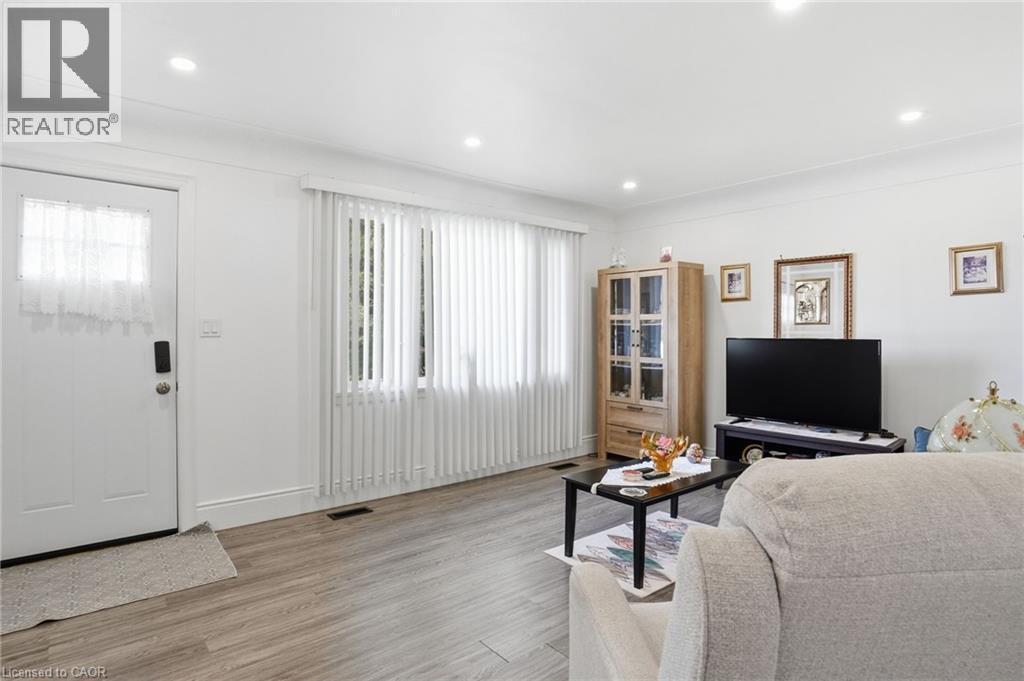 249 West 18Th Street, Hamilton, ON - Indoor