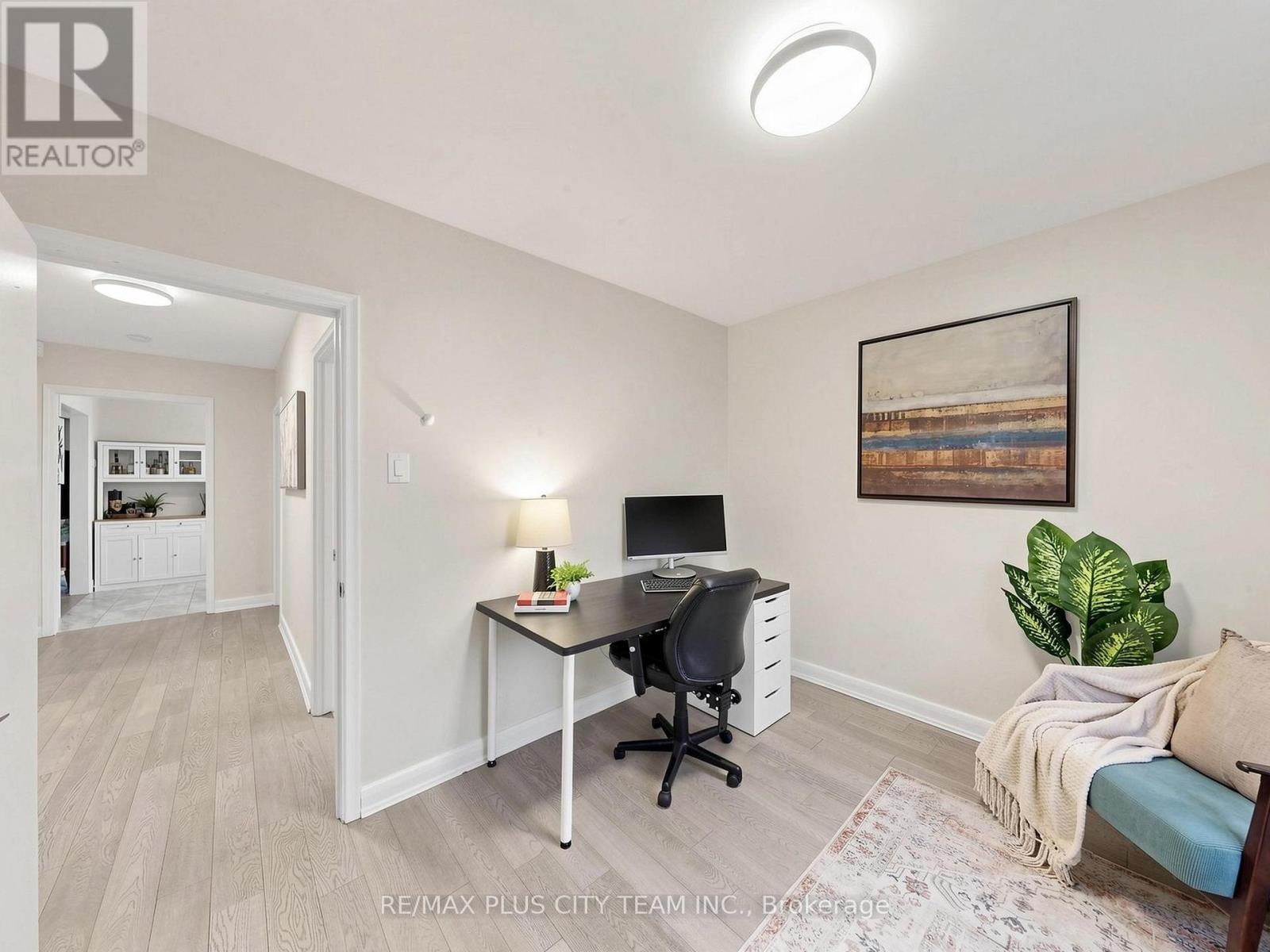 260 Renforth Drive, Toronto, ON - Indoor Photo Showing Other Room