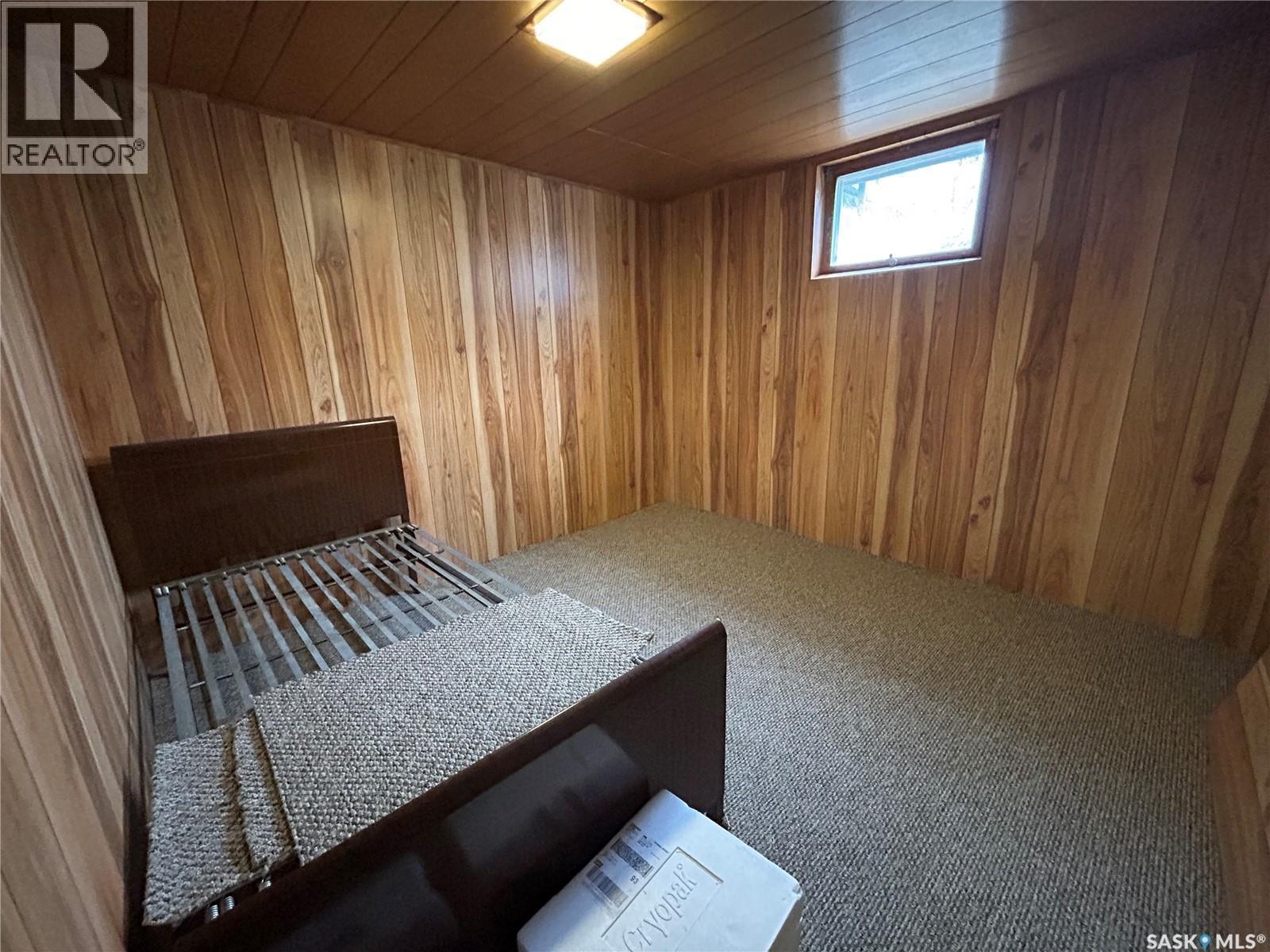 260 Duncan Road, Estevan, SK - Indoor