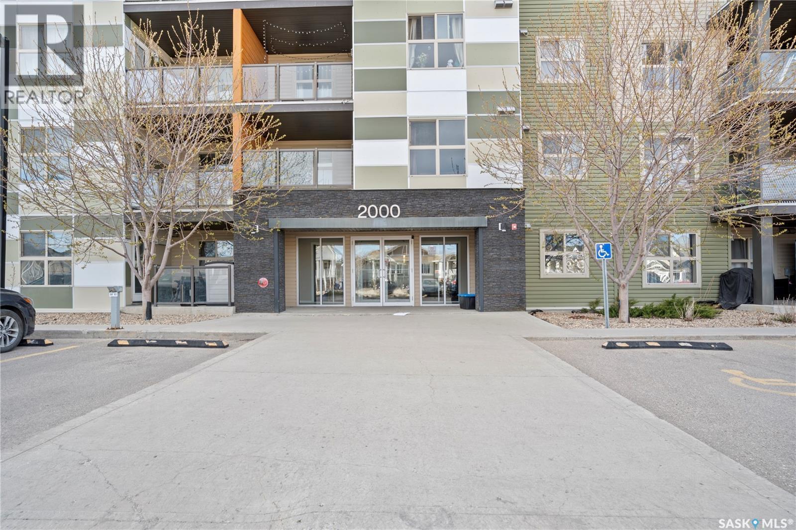 2110 5500 Mitchinson Way, Regina, SK - Outdoor With Facade