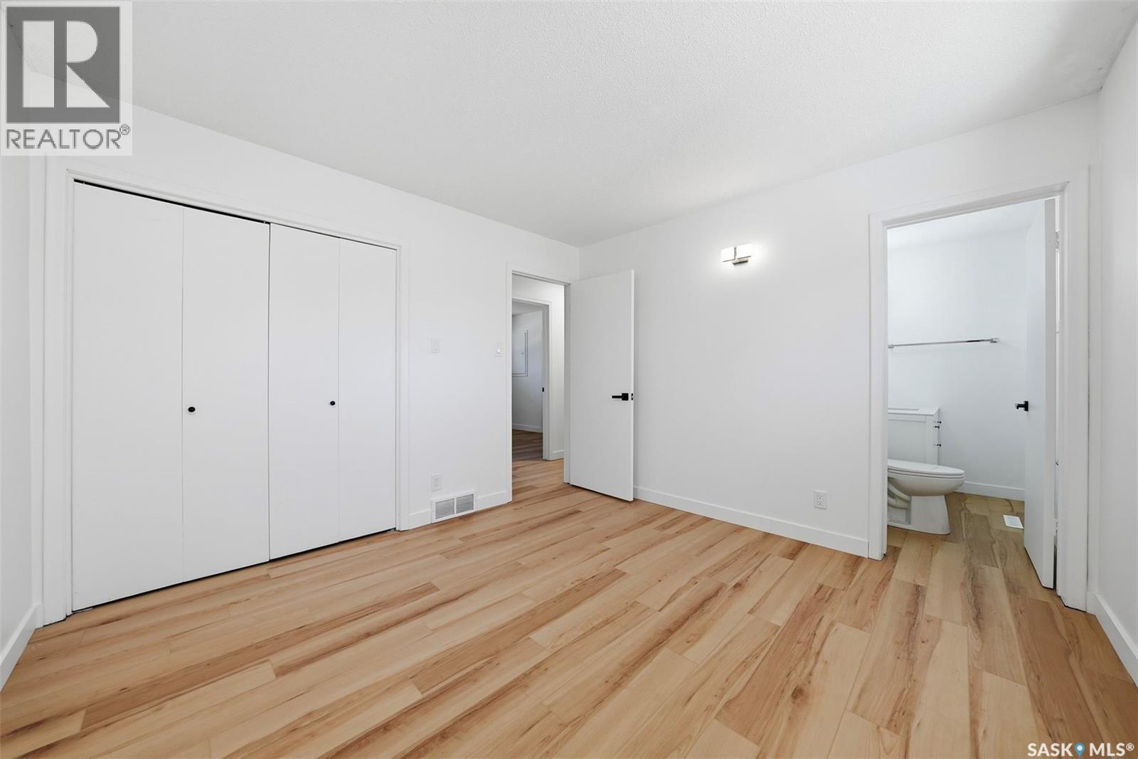 1310 East Centre, Saskatoon, SK - Indoor Photo Showing Other Room