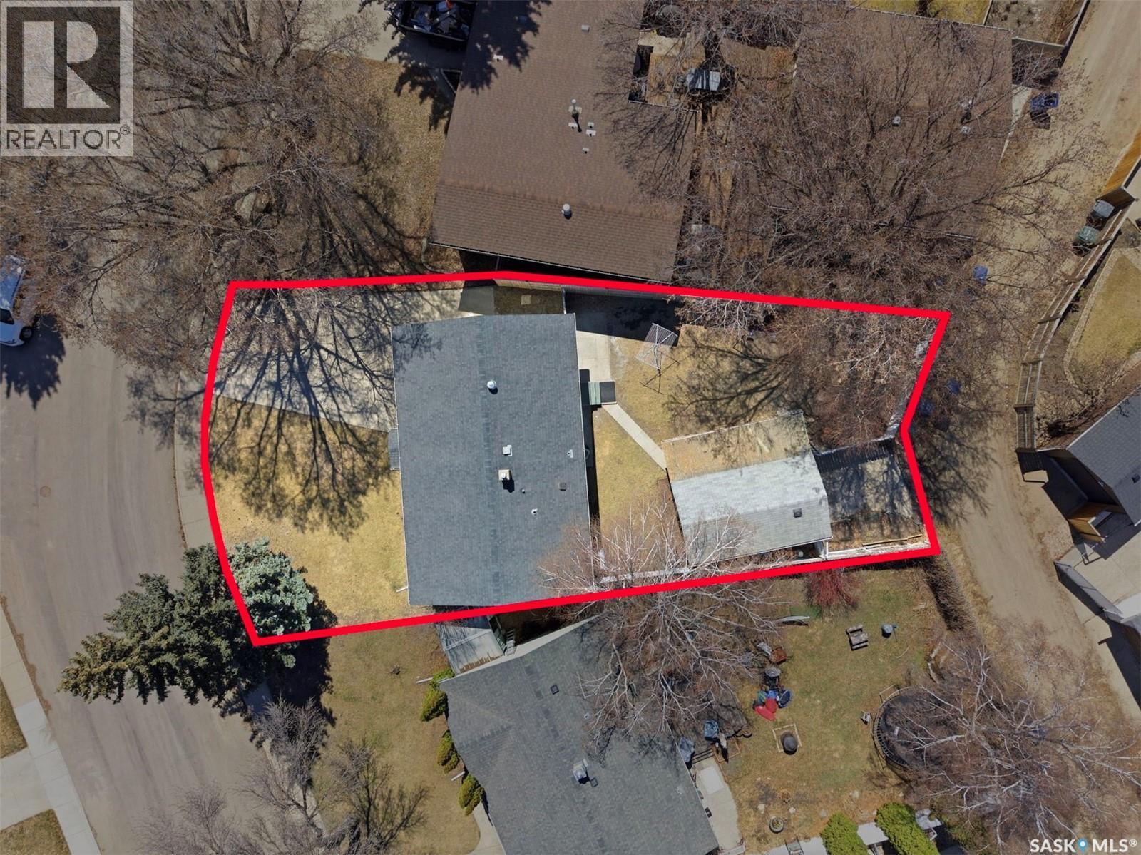1310 East Centre, Saskatoon, SK -