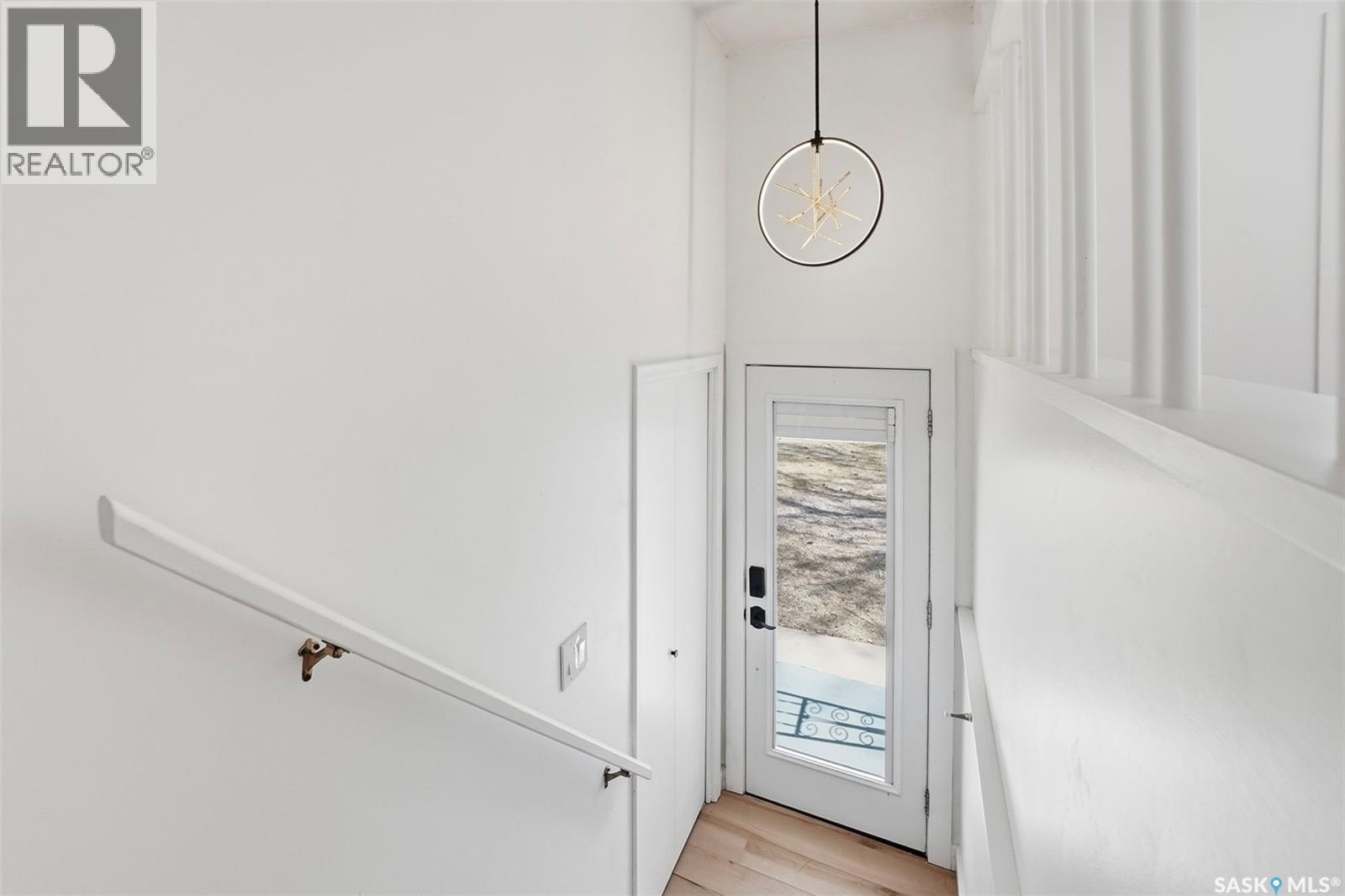 1310 East Centre, Saskatoon, SK - Indoor Photo Showing Other Room