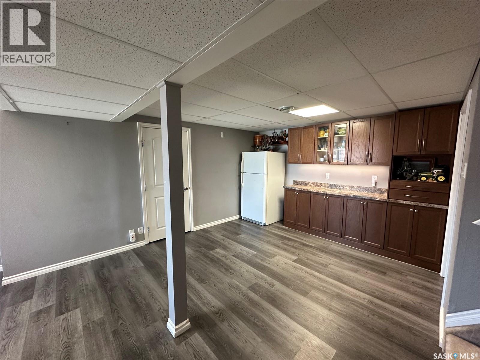 1114 Herbert Avenue, Herbert, SK - Indoor