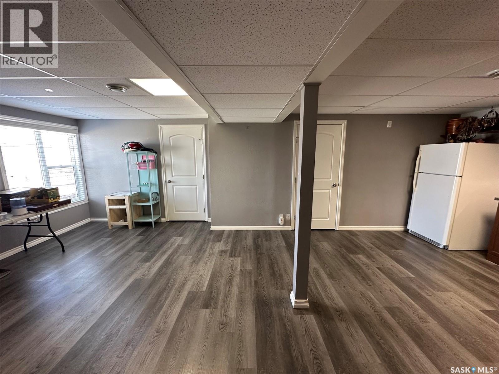 1114 Herbert Avenue, Herbert, SK - Indoor