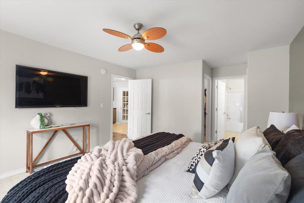 278 Laxdal Road, Winnipeg, MB - Indoor Photo Showing Bedroom