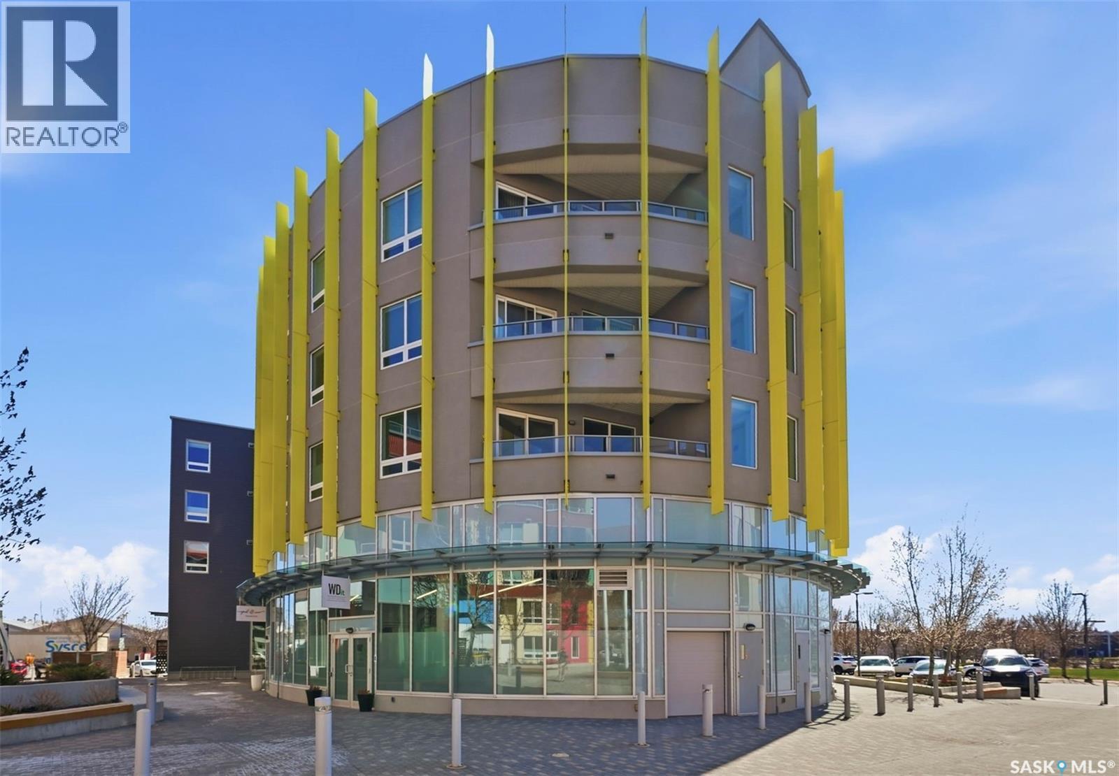 204 409 B Avenue S, Saskatoon, SK - Outdoor With Balcony