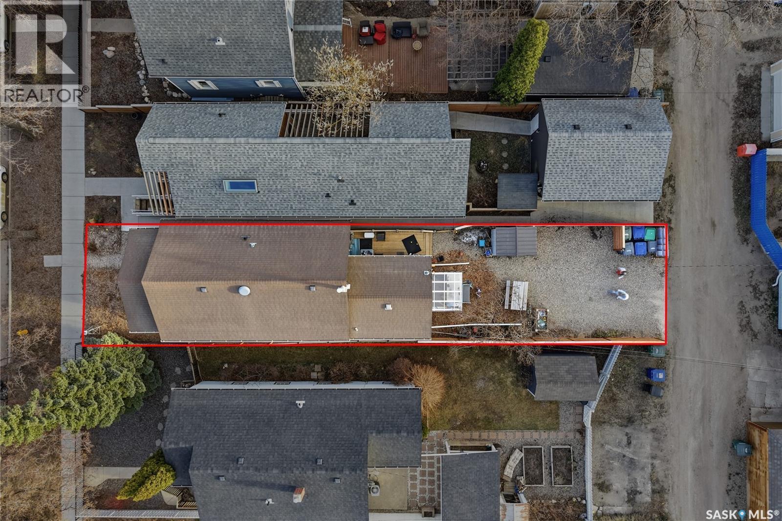 719 I Avenue S, Saskatoon, SK - Outdoor