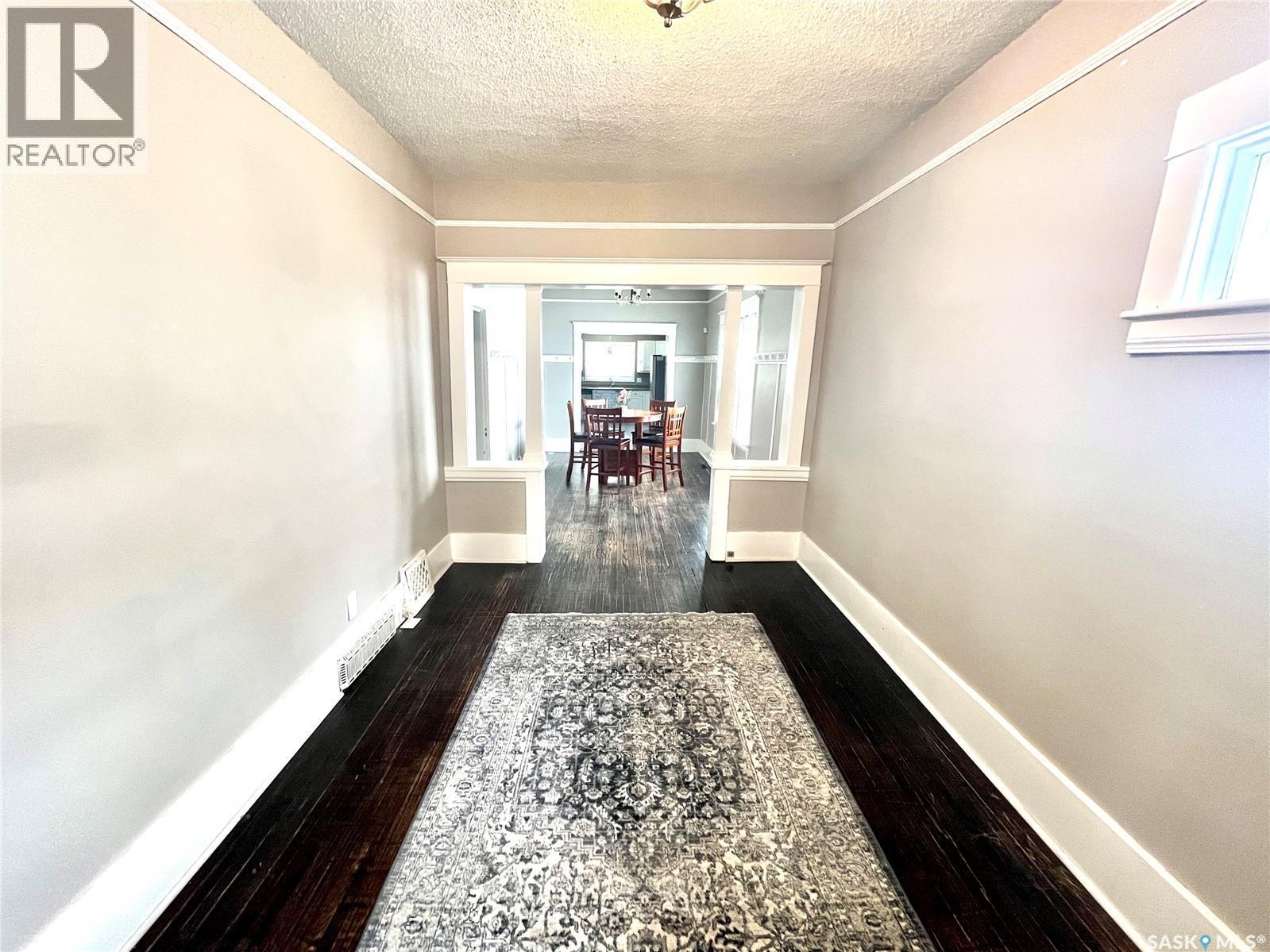 719 I Avenue S, Saskatoon, SK - Indoor Photo Showing Other Room