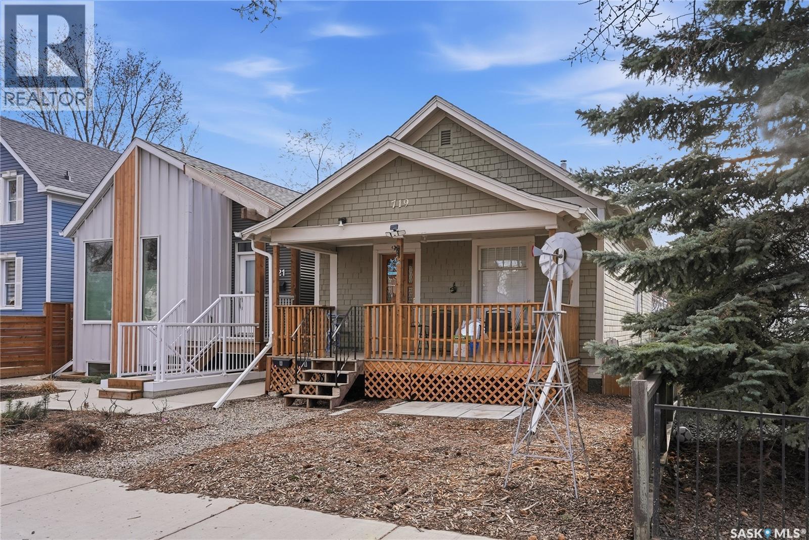 719 I Avenue S, Saskatoon, SK - Outdoor With Deck Patio Veranda