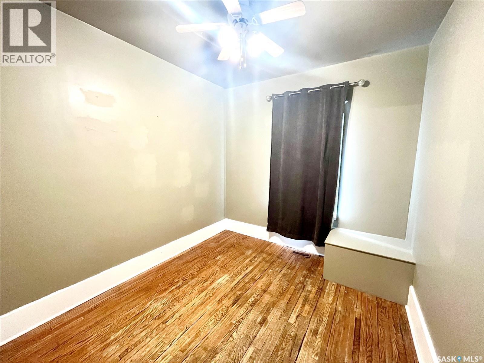 719 I Avenue S, Saskatoon, SK - Indoor Photo Showing Other Room