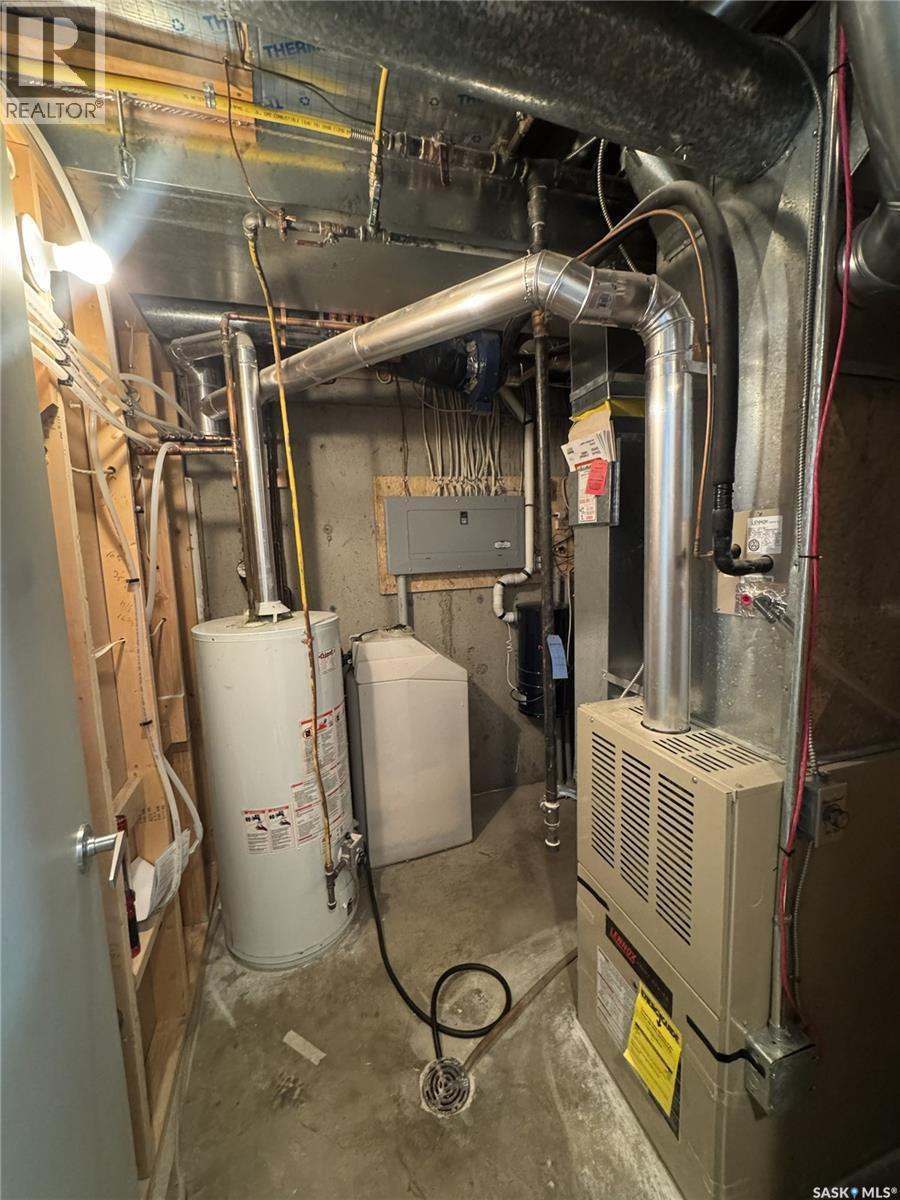 17 Eagle View Way, Elk Ridge, SK - Indoor Photo Showing Basement